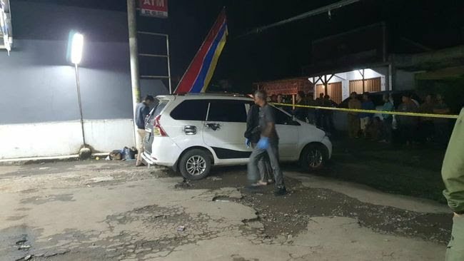 Geger Mayat Pria Tangan Terikat Ditemukan dalam Mobil di Sukabumi