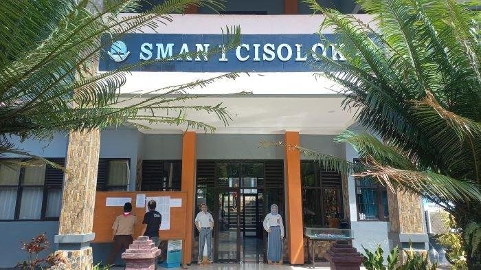Klarifikasi Guru Kesiswaan SMAN 1 Cisolok Terkait Insiden Bullying Tidak Tuntas.